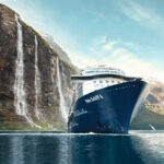 Schiffmotiv Mein Schiff 4